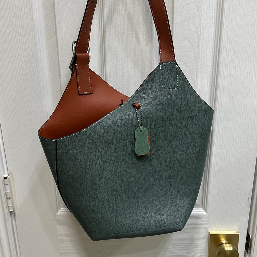 Chic Green and Brown Shoulder Bag